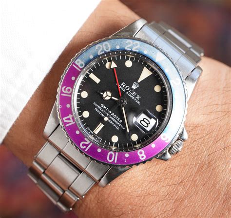 rolex gmt fuschia|Rolex gmt master bezel.